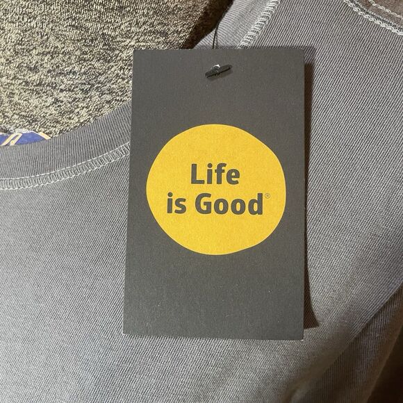 Life is Good Women’s Gray Long Sleeve Mountain Tree Crew Shirt NWT Size Medium - Picture 5 of 10